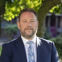 Tony Roe - Barking Abbey School